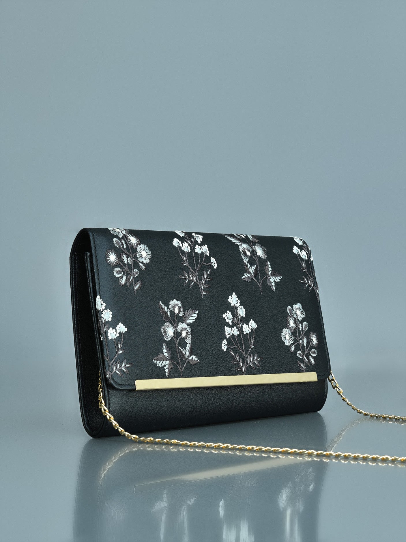 Floral Embroidered Clutch