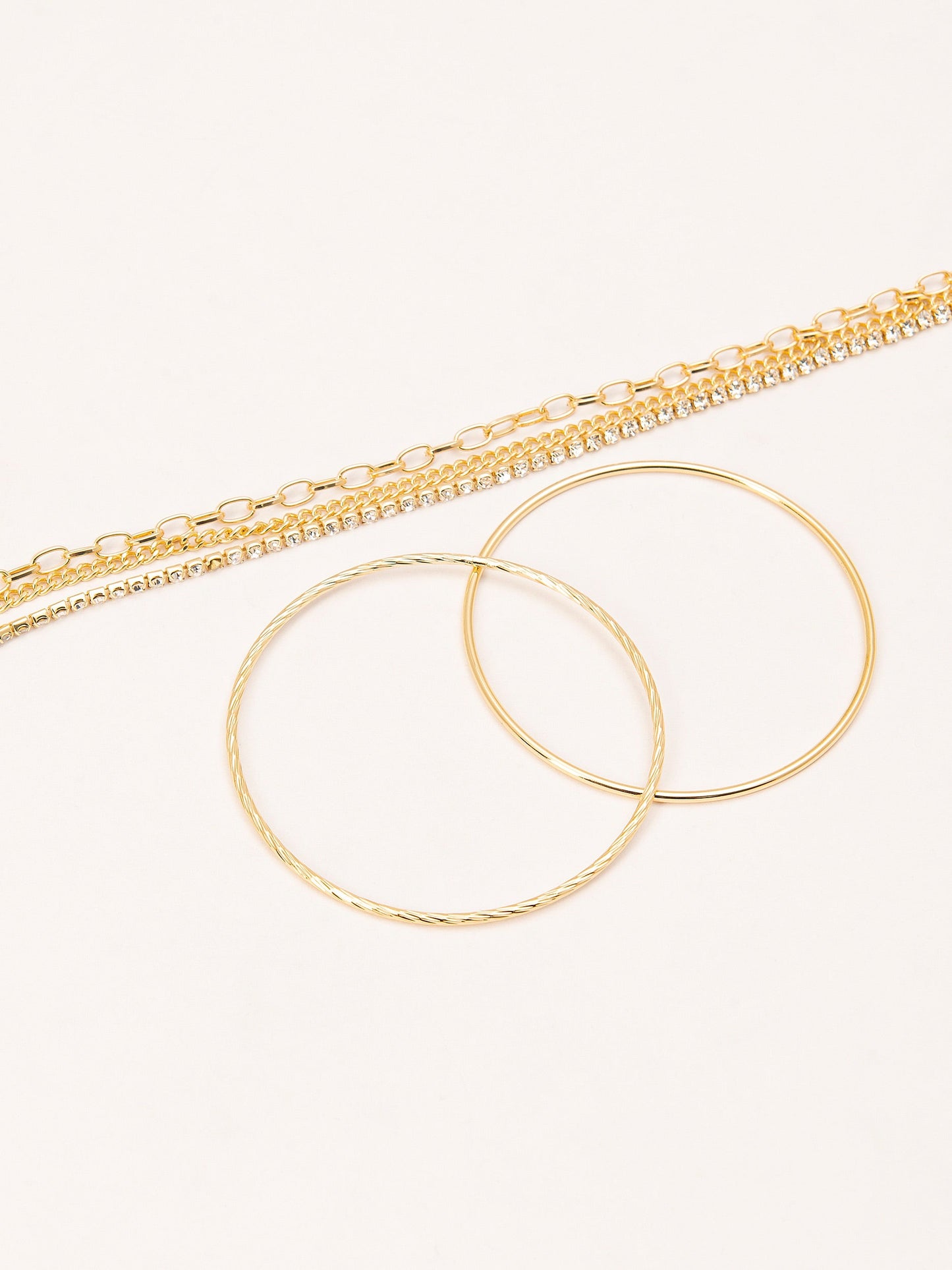 Delicate Bracelet Set