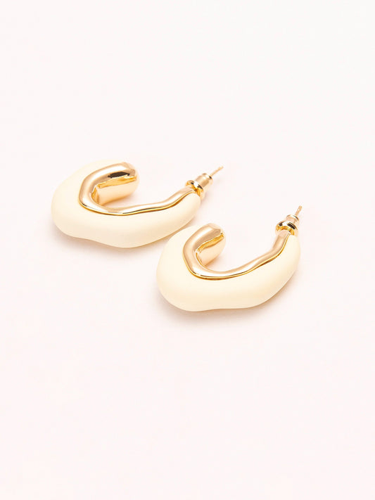 Deshaped C-Hoop Earrings