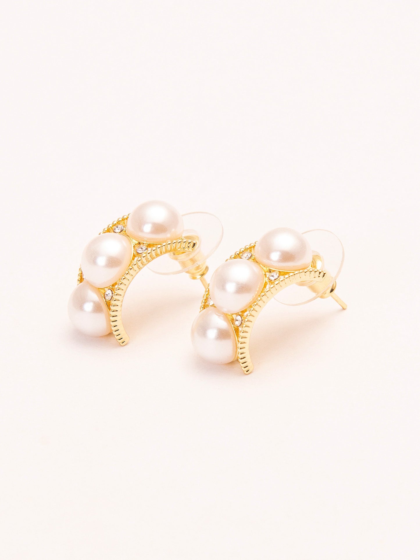 Pearl Curved Earrings