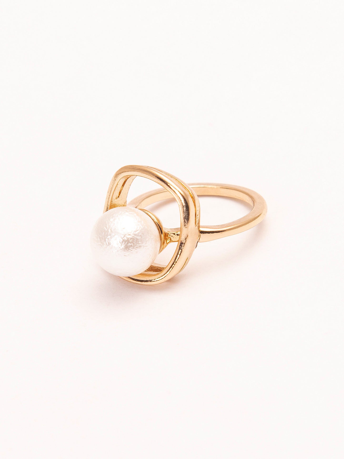 Pearl Ring