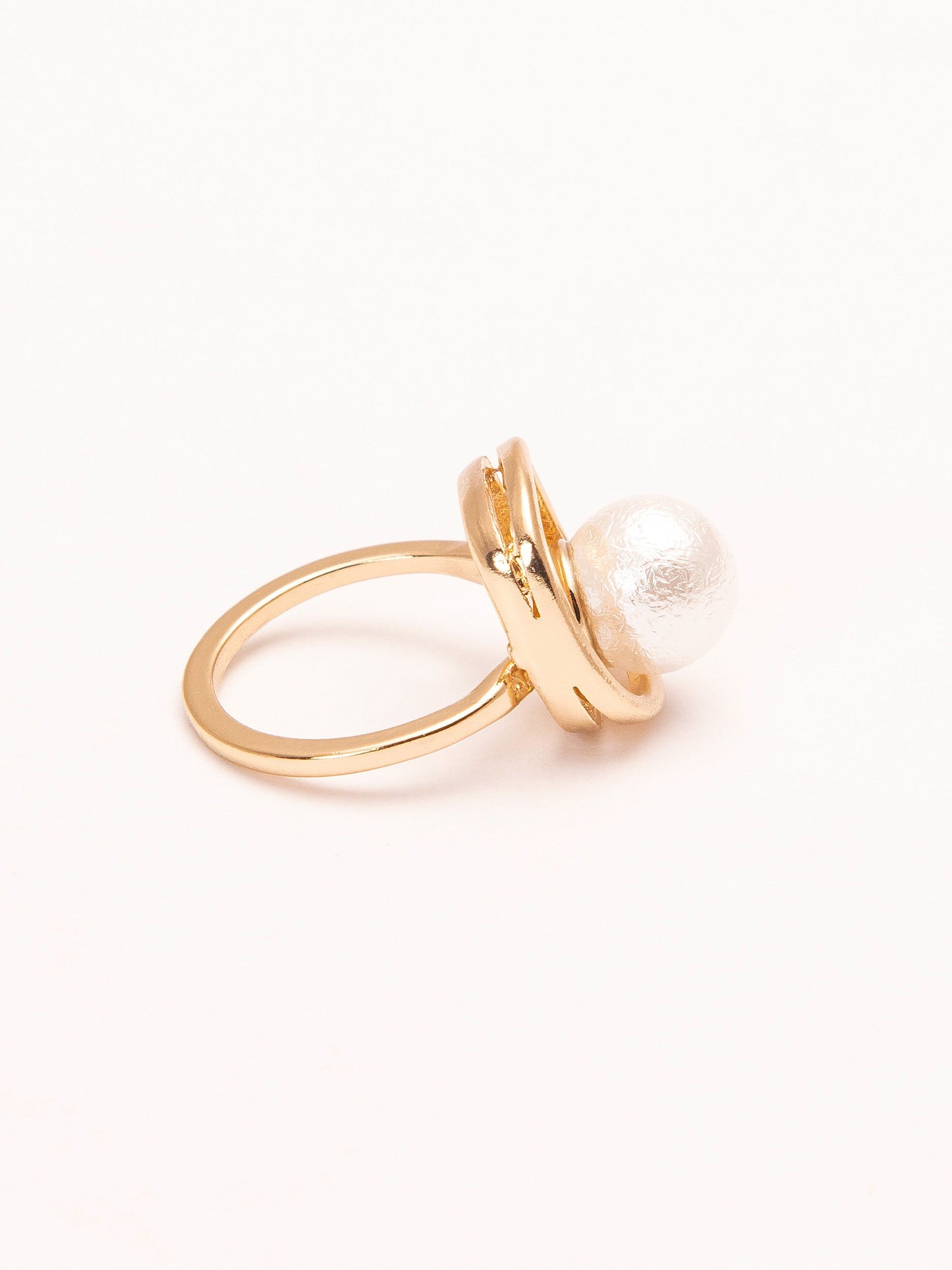 Pearl Ring
