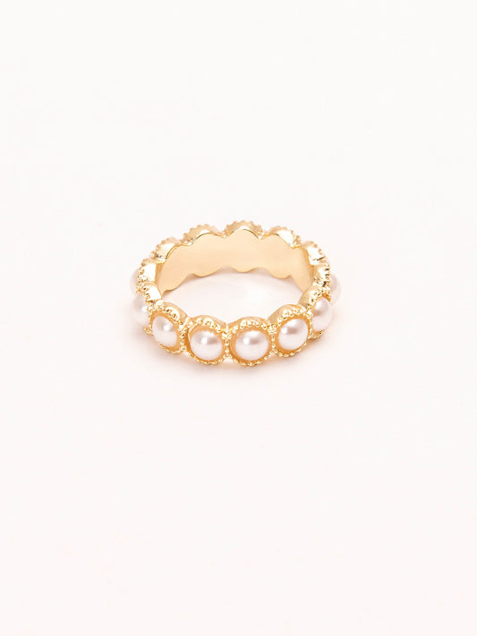 Pearl Ring Band