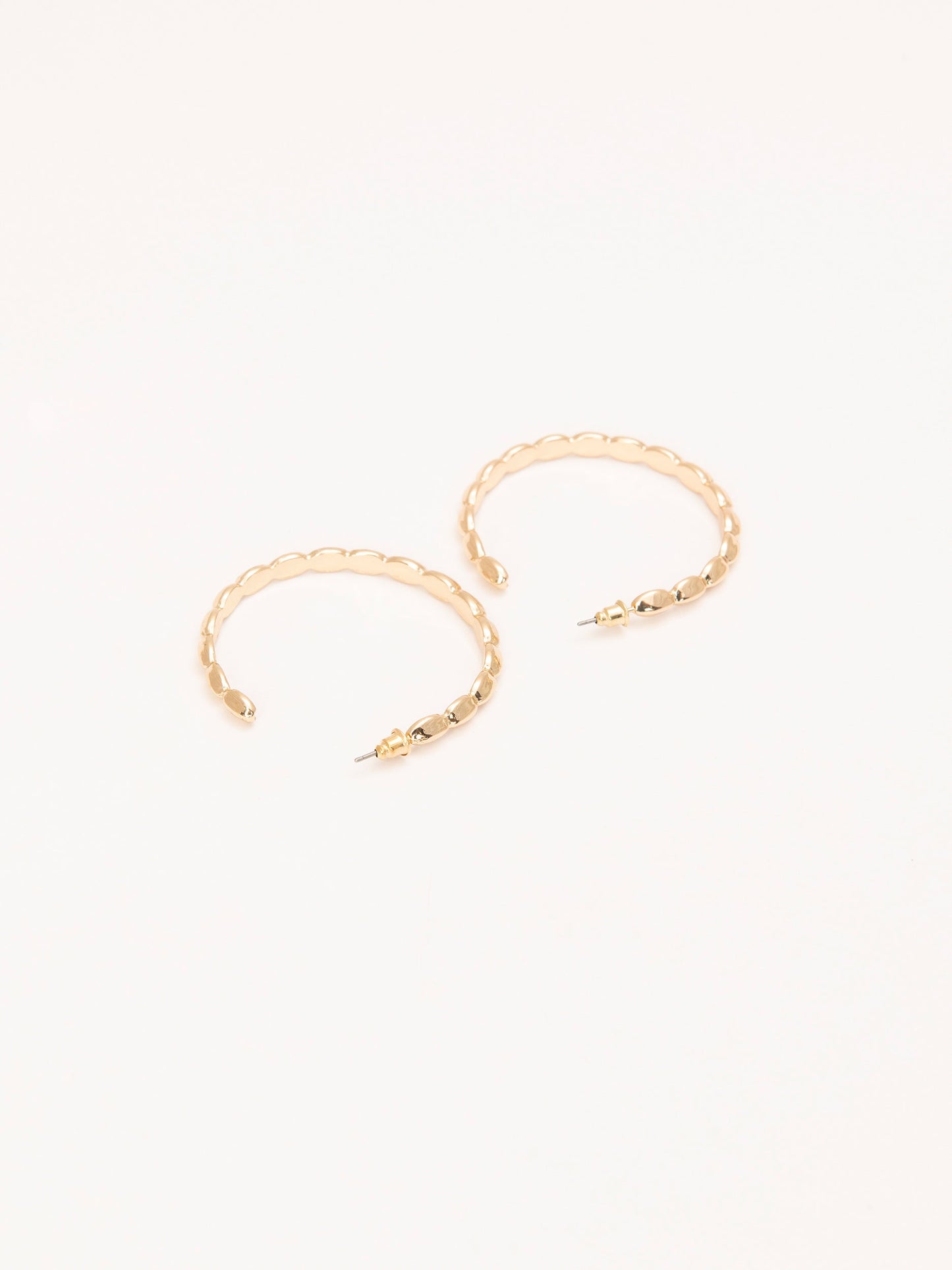 Metallic C-Hoop Earrings