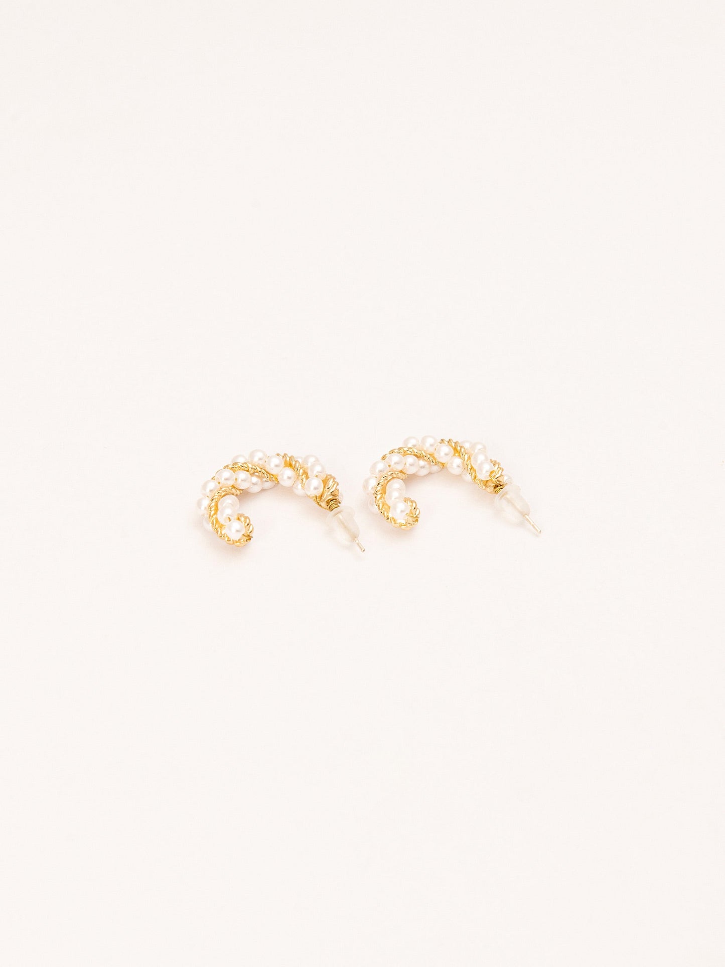 Twisted Pearl Earrings