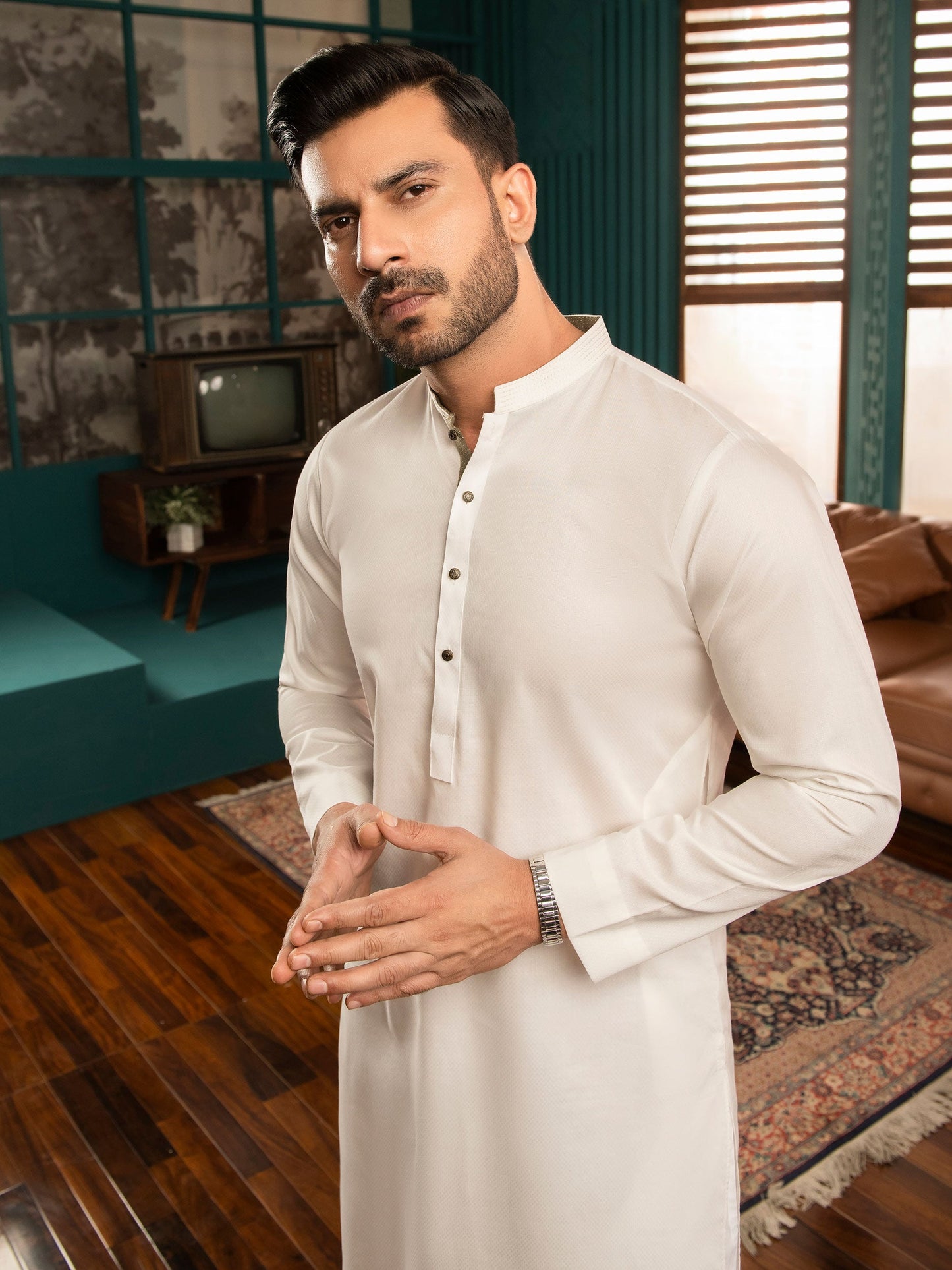 Embroidered Cotton Kurta