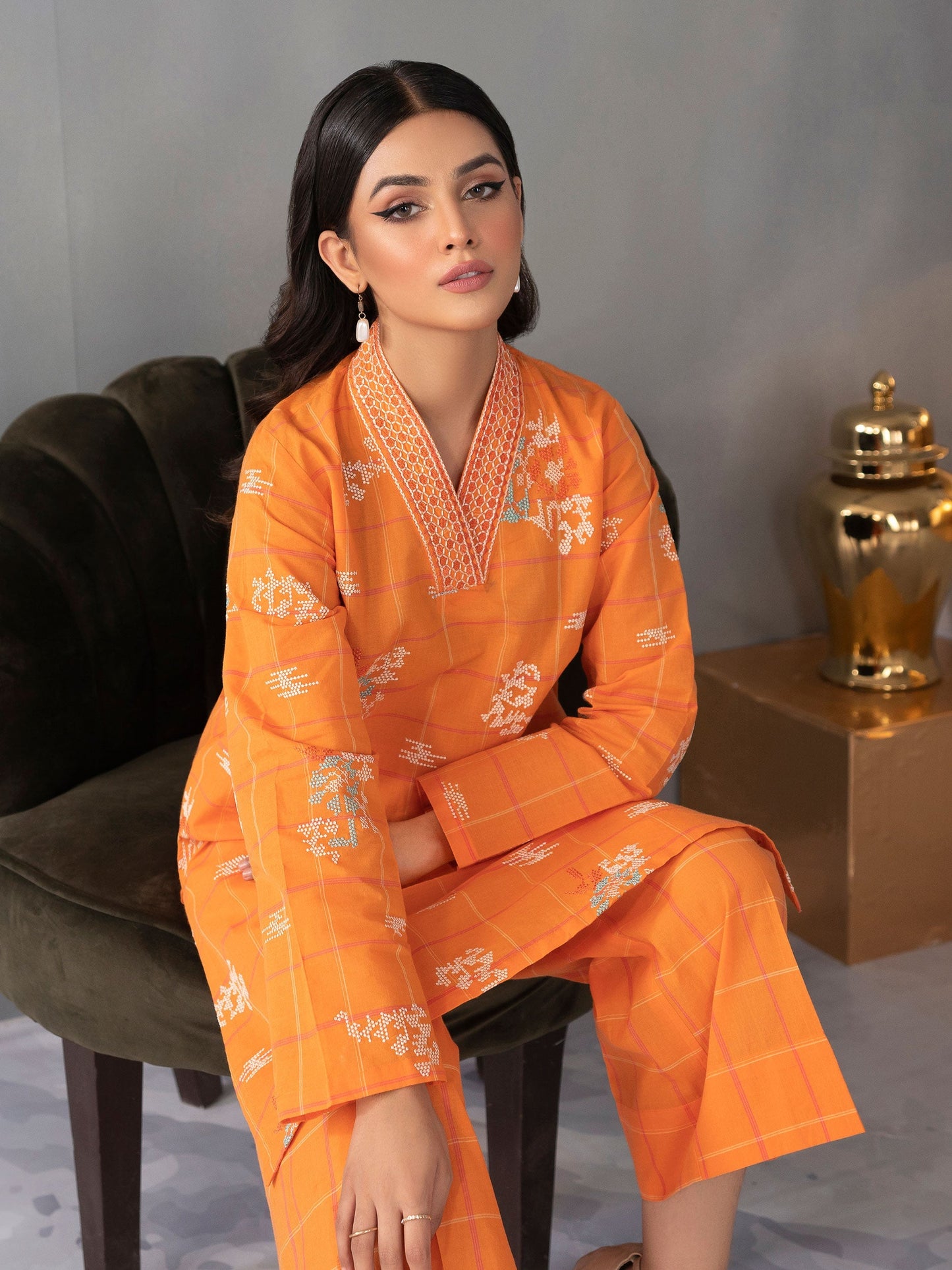 2 Piece Embroidered Yarn Dyed Suit