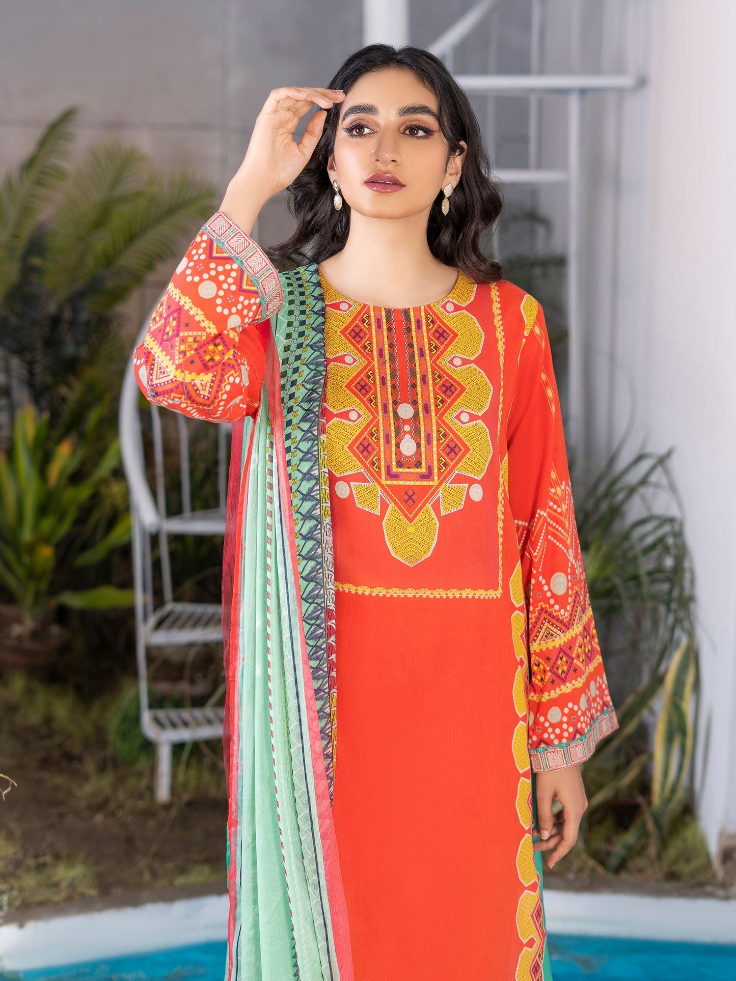 2 Piece Embroidered Lawn Suit