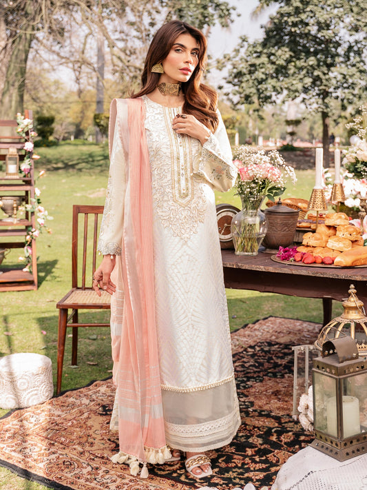 2 Piece Embroidered Jacquard Suit