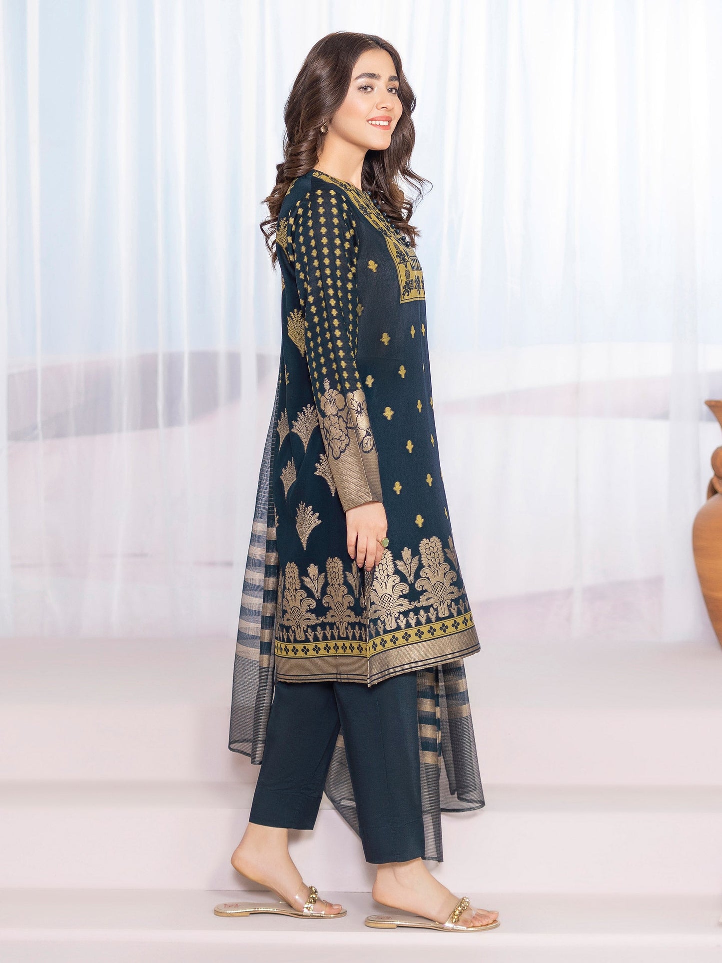 2 Piece Printed Jacquard Suit