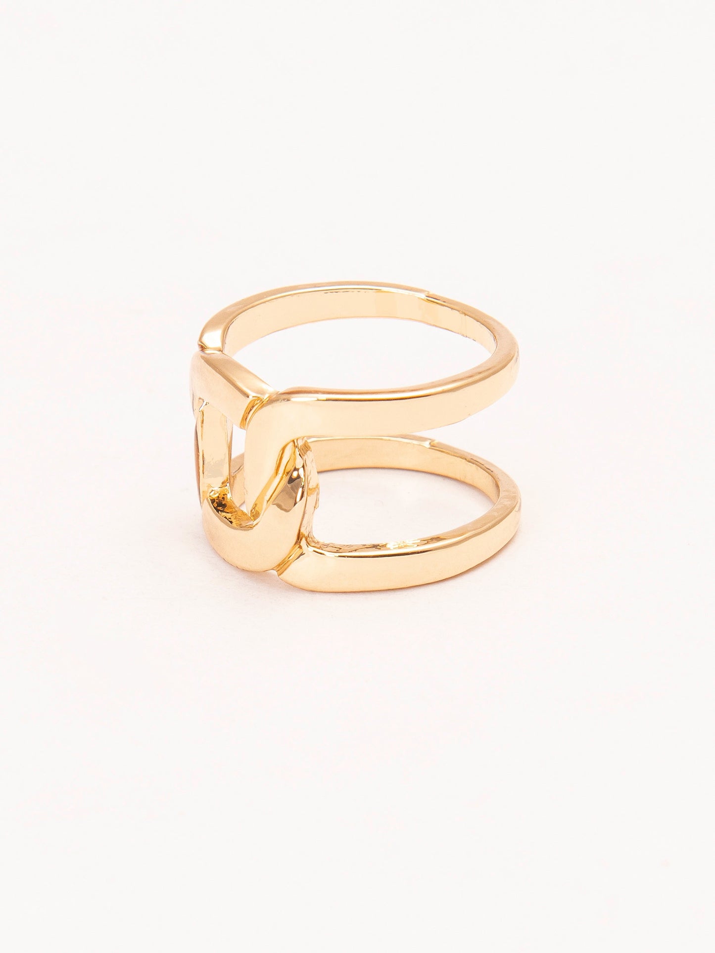 Looped Ring