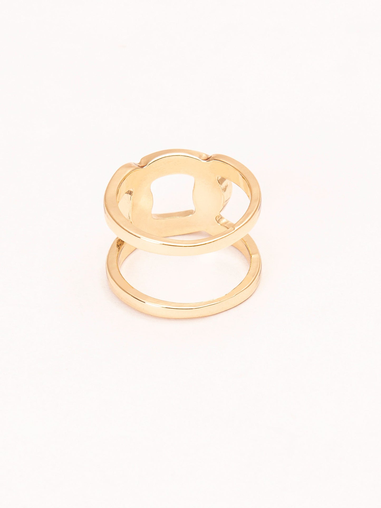 Looped Ring
