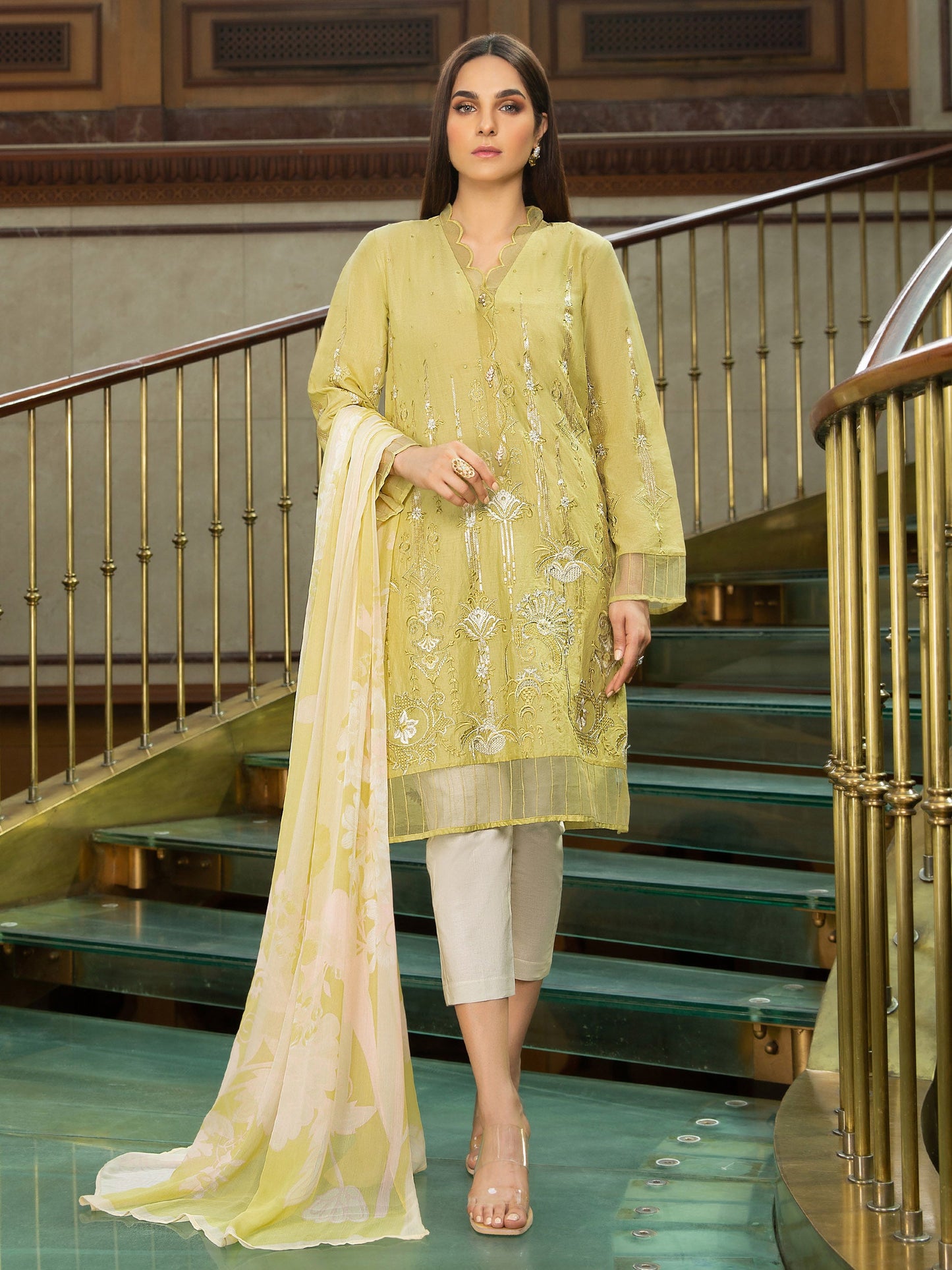 Embroidered Lawn 2 Piece Suit