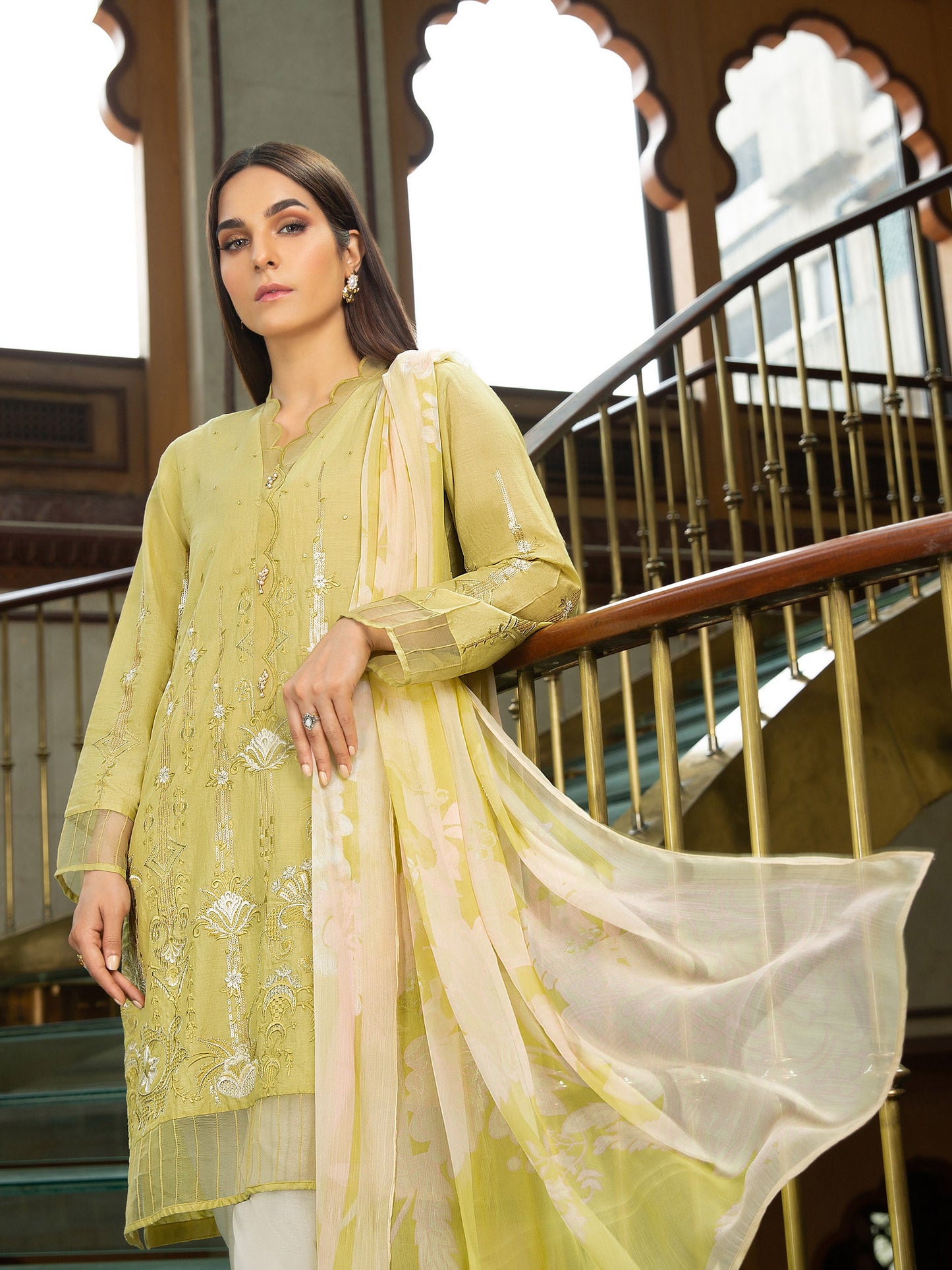 Embroidered Lawn 2 Piece Suit