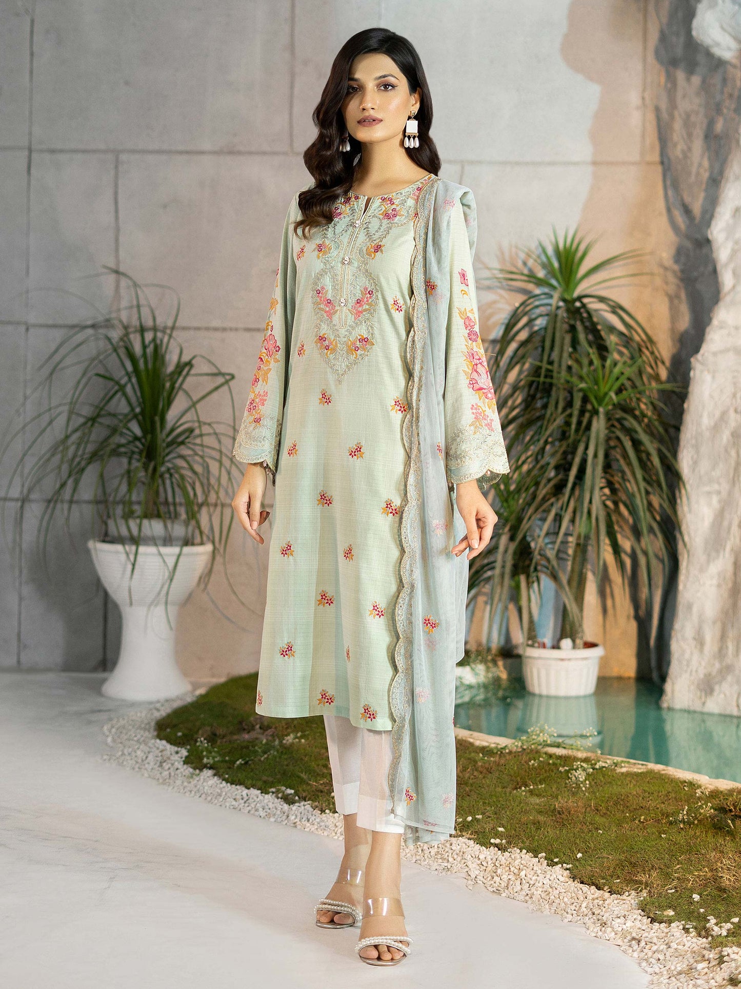 2 Piece Embroidered Yarn Dyed Suit