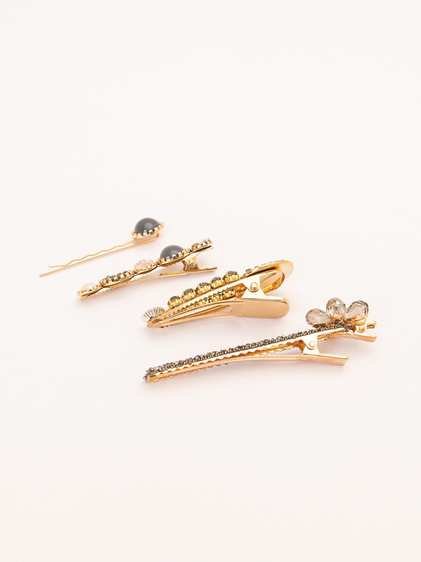 Embellished Clip Set