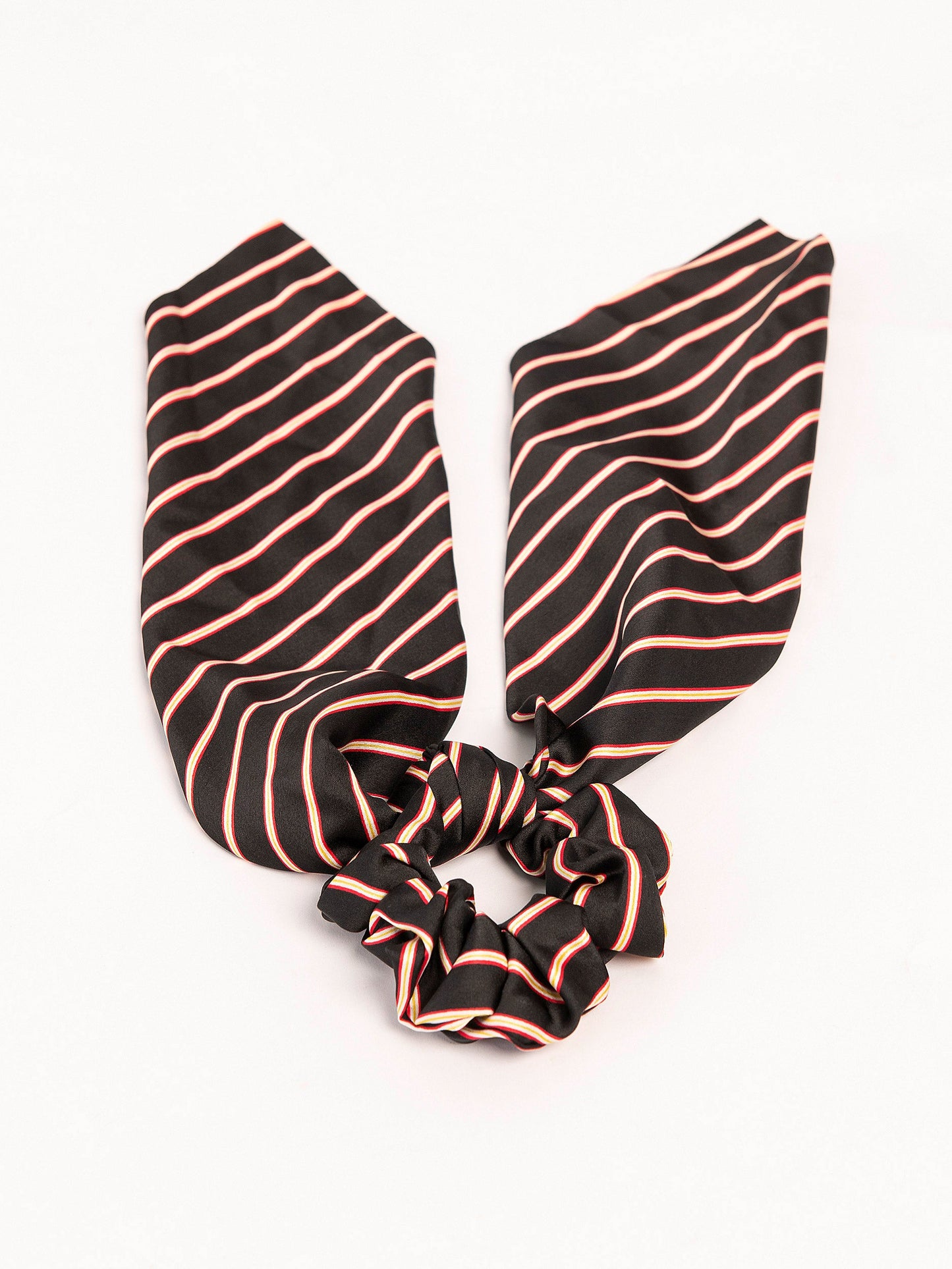 Printed Scrunchie With Tail