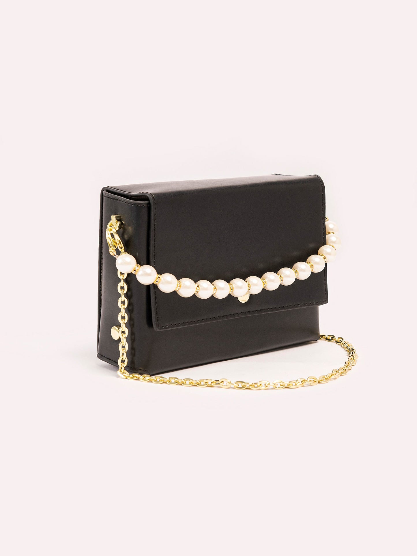 Pearl Box Clutch