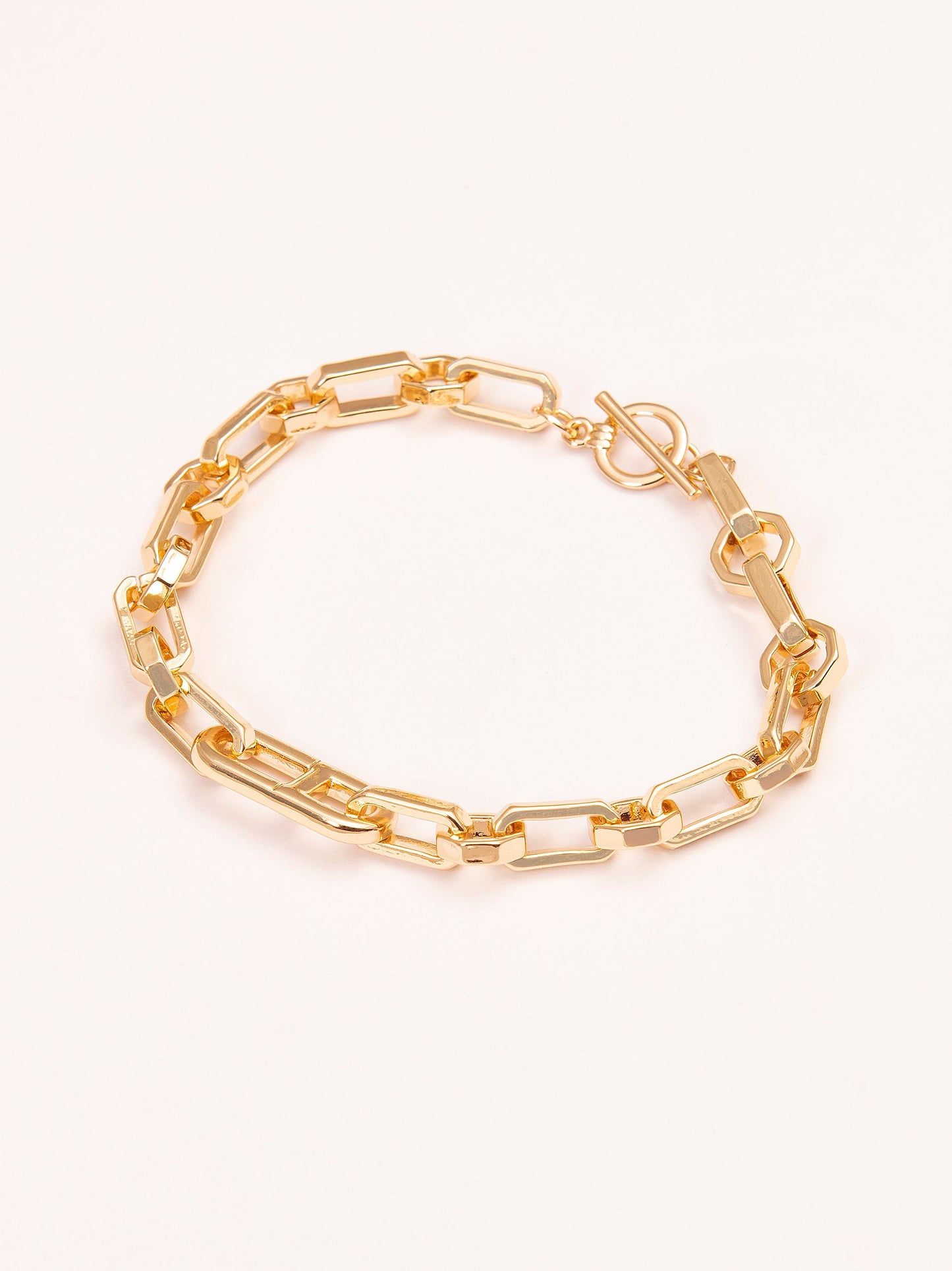 Metallic Chain Bracelet